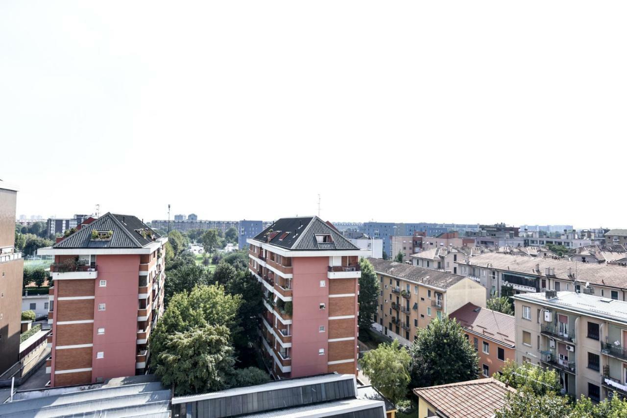 Famagosta 10 Apartment Milan Exterior photo
